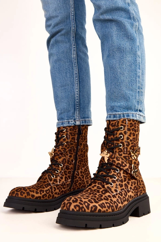 Leopardo rašto aulinukai puošti... Leopardo rašto aulinukai puošti...