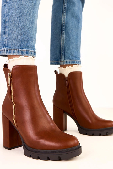 Rudi aulinukai ant storo...