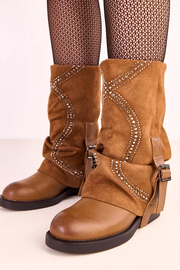 Rudos aulinės su atverstu...