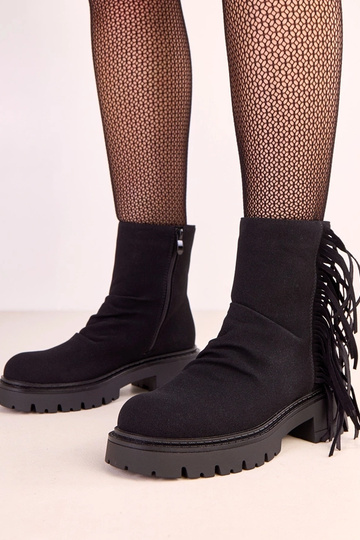 Juodos spalvos Silia...