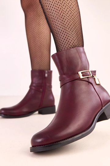 Tamsiai raudonos spalvos... 2