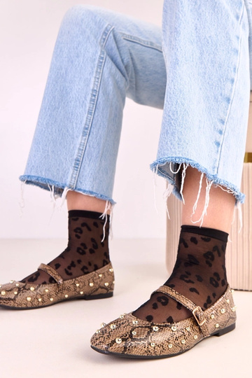 Rudos spalvos Selena... 2