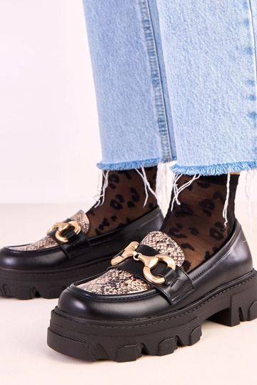 Juodos spalvos Ruben...