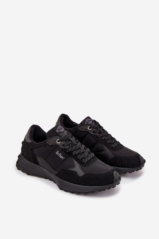 sportiniai bateliai Sneakers modelio batai Vyriški Lee Cooper LCJ-25-03-3796 juodos spalvos sportiniai bateliai Sneakers modelio batai Vyriški Lee Cooper LCJ-25-03-3796 juodos spalvos