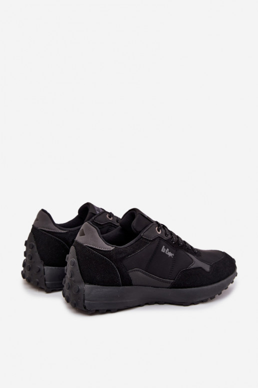 sportiniai bateliai Sneakers modelio batai Vyriški Lee Cooper LCJ-25-03-3796 juodos spalvos sportiniai bateliai Sneakers modelio batai Vyriški Lee Cooper LCJ-25-03-3796 juodos spalvos