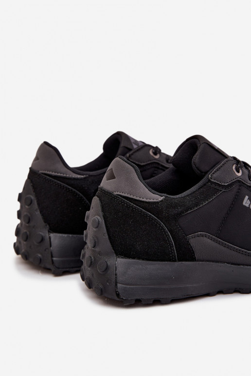 sportiniai bateliai Sneakers modelio batai Vyriški Lee Cooper LCJ-25-03-3796 juodos spalvos sportiniai bateliai Sneakers modelio batai Vyriški Lee Cooper LCJ-25-03-3796 juodos spalvos