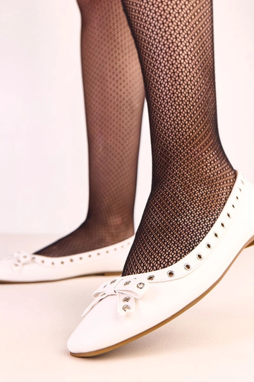 Baltos balerinos su... 2