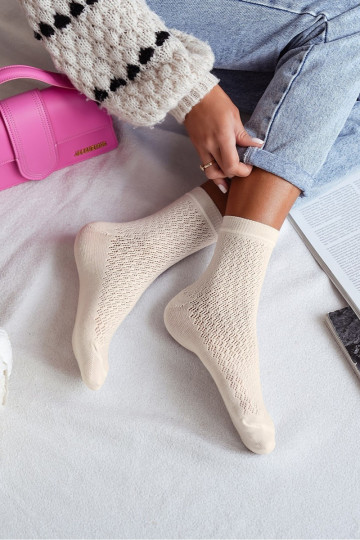 Kojinės Moteriškas su aužūro elementais dramblio kaulo spalvos