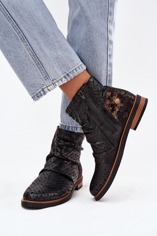 Oda Aulinukai su ažūro elementais Tai turiciejka 05922-01 juodos spalvos Oda Aulinukai su ažūro elementais Tai turiciejka 05922-01 juodos spalvos