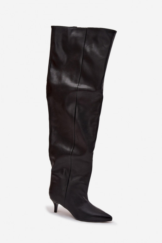 Įsispiriami moteriški ilgaauliai batai su plonais kulniukais juodos spalvos Ysolienne