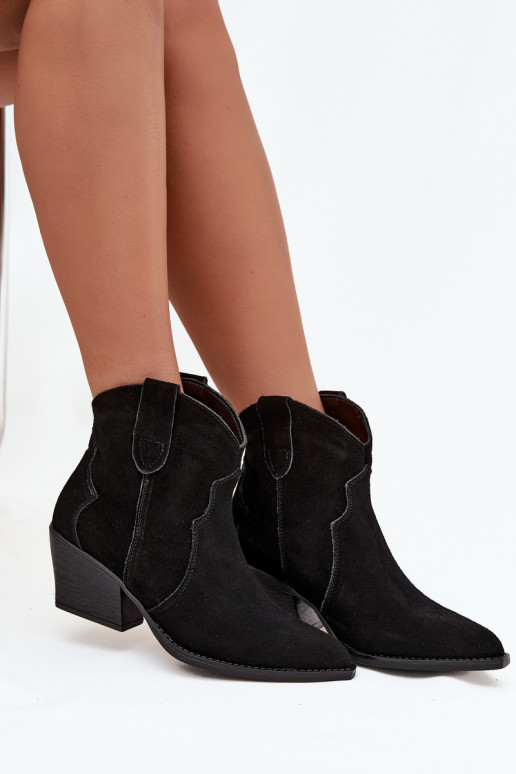 Įspiriami kaubojiško stiliaus moteriški aulinukai iš natūralios zomšos Beretta juodos spalvos