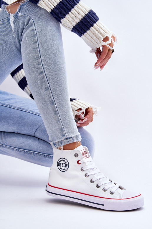 Moteriškas Klasikinio modelio laisvalaikio batai su auliuku Big Star T274026 baltos spalvos