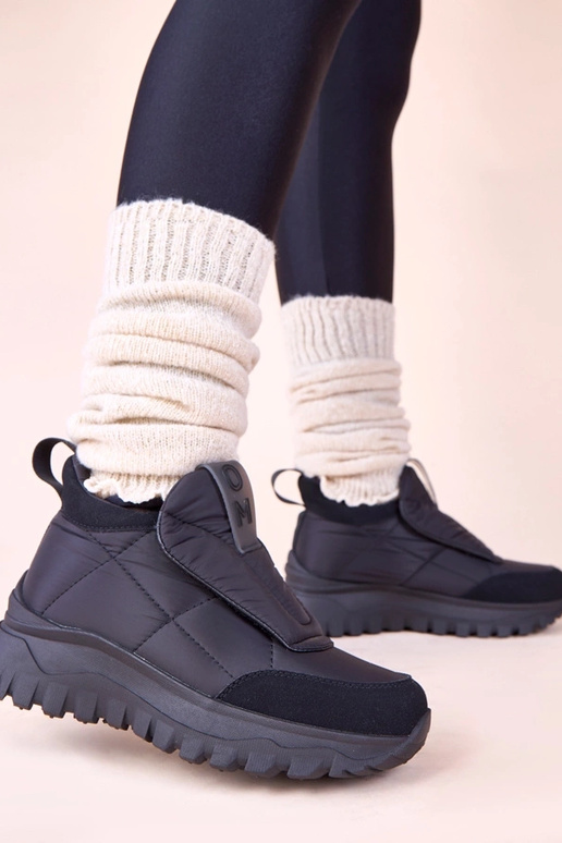 Juodi moteriški sniego batai užsegami...