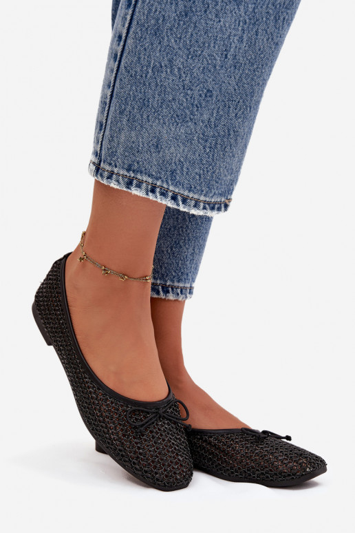 Balerinos Su Braid I Kokardką juodos spalvos Belirra