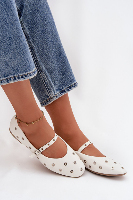 Balerinos Moteriškas Ze sidabro spalvosmi Elementami baltos spalvos Tai turirivon