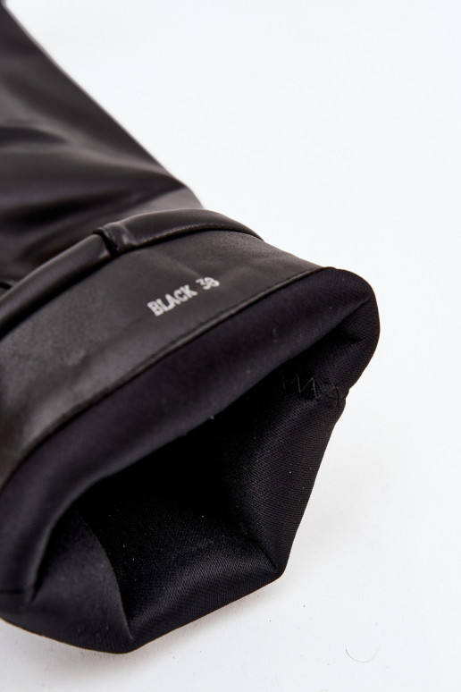 moteriški ilgaauliai batai su kulniukaissuINyĮiniętą CholeĮką I su sagtimismi juodos spalvos