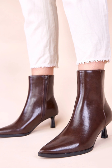 Rudos aulinukės ant špilkos...