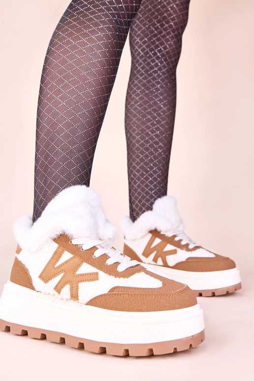 Rudi pamušti kailinukais sportiniai...