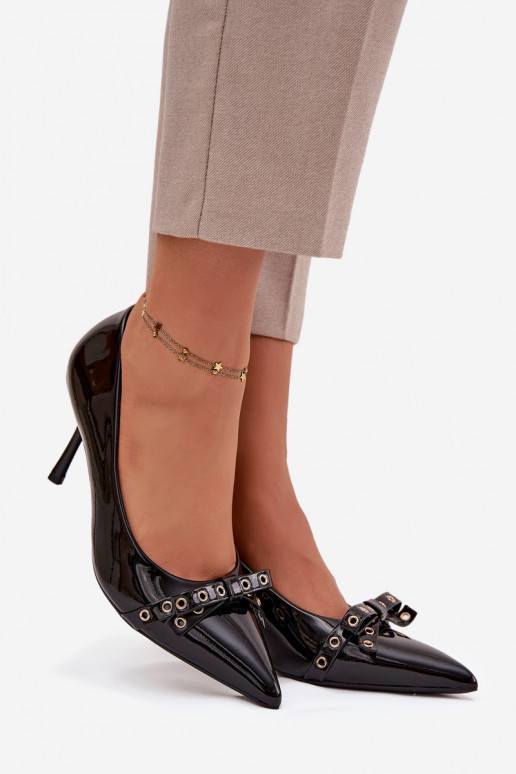 su lako efektu aukštakulniai bateliai su kaspinais juodos spalvos Janisse