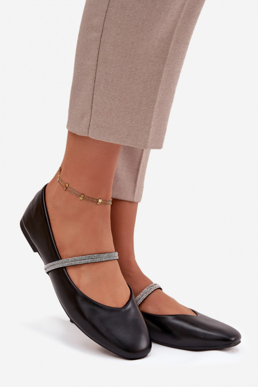 Balerinos MoteriškassuBłyszczącymi Paskami juodos spalvos Ilirene