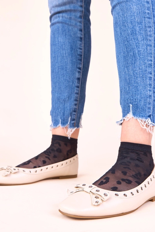 Smėlio spalvos balerinos su...