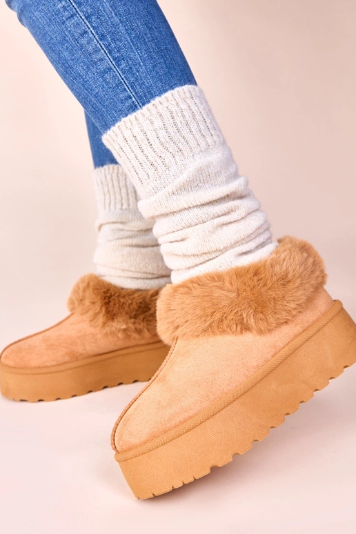 Rudos sniego batai su kailiu Deesi