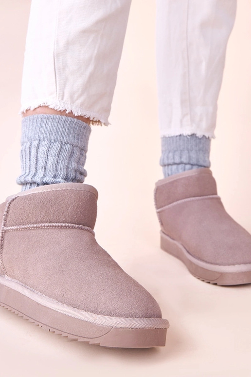 Pilki sniego batai iš natūralaus...