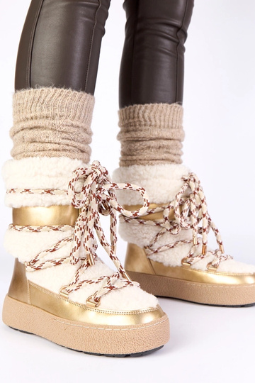 Auksiniai šilti suvarstomi...