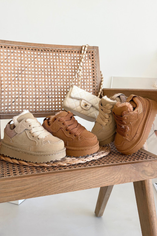 Smėlio spalvos šilti vaikiški sportbačiai su kailiuku viduje Mireen