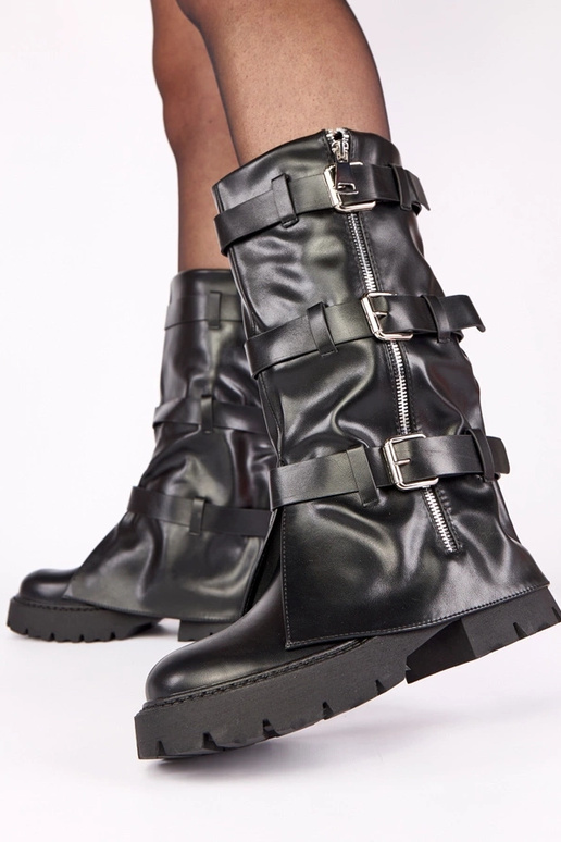 Juodi auliniai batai platformoje su...