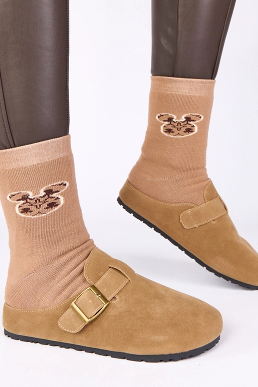 Smėlio spalvos mulai su dekoratyvine...