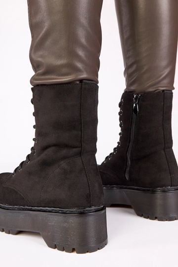 Juodi platforminiai...