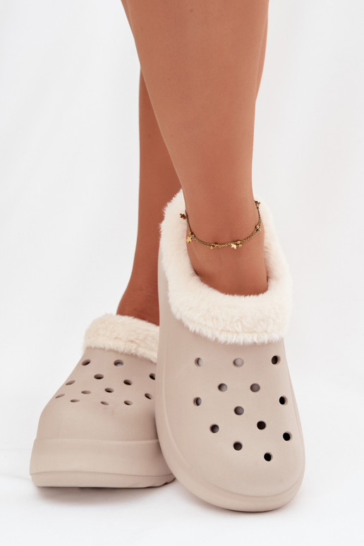 Lengvos šlepetės Moteriškos šlepetės pašiltinti su kailiuku viduje chaki spalvos Palvine