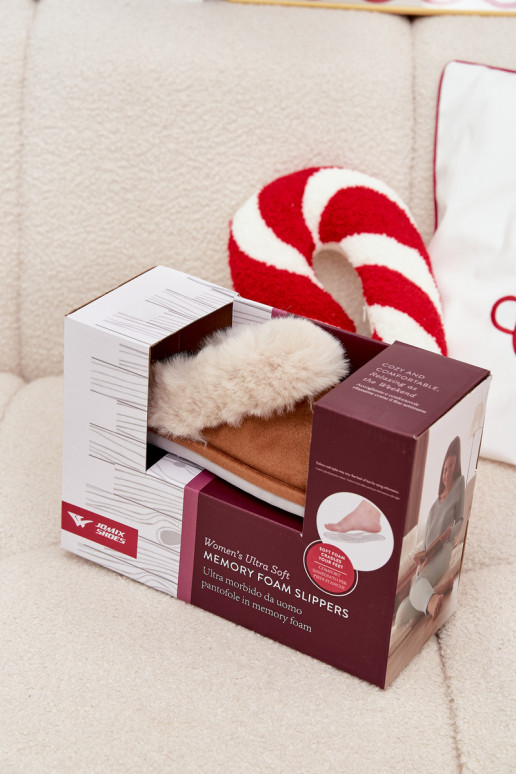 Šlepetės Moteriškas su kailiuku rudos spalvos Delissa