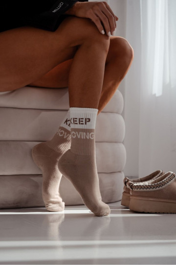 Moteriškos kojinės "Keep Moving", smėlio spalvos