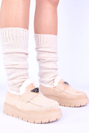 Šviesiai smėliniai...