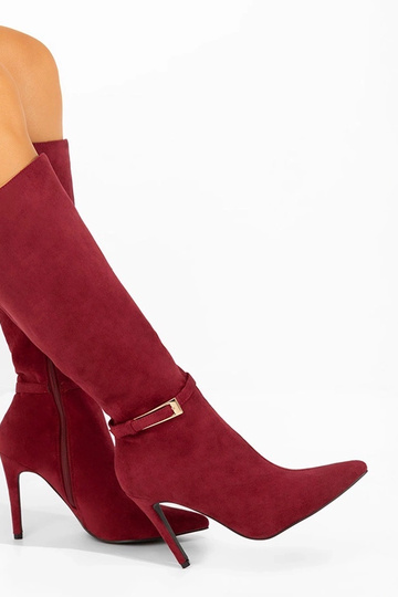 Bordo spalvos ilgaauliai...