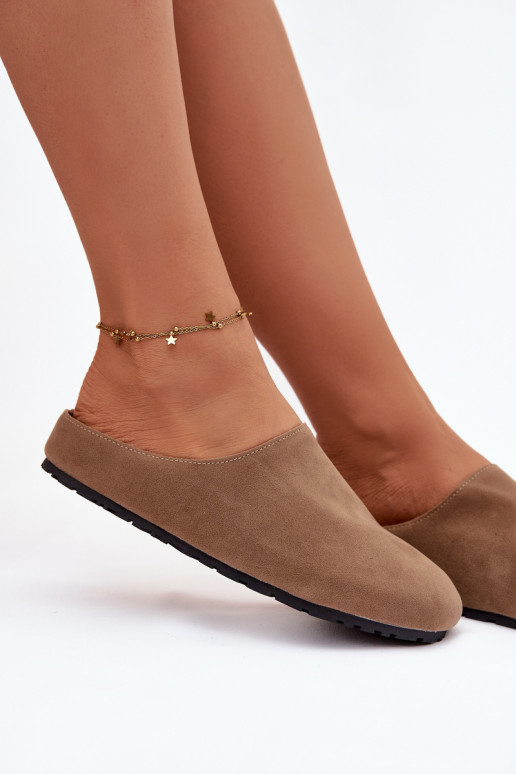 Šlepetės Moteriškassuiš eko zomšosu chaki spalvos Kalvess