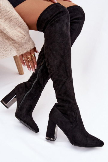 moteriški ilgaauliai batai iš eko zomšosoĮe virš kelių su kulniukais juodos spalvos Thamine