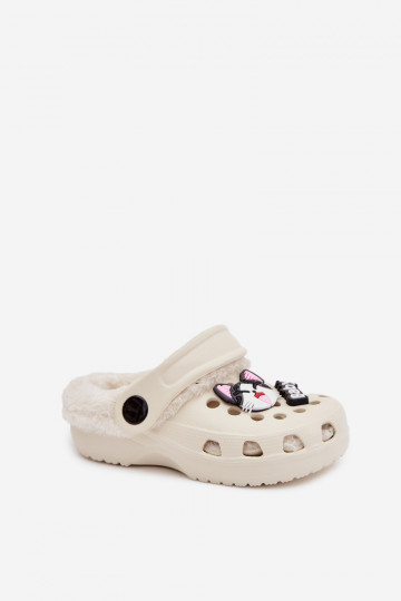 Lengvos šlepetės Šlepetės Vaikiški pašiltinti su kailiuku vidujesuPrzypinkami kreminės spalvos Cerelle