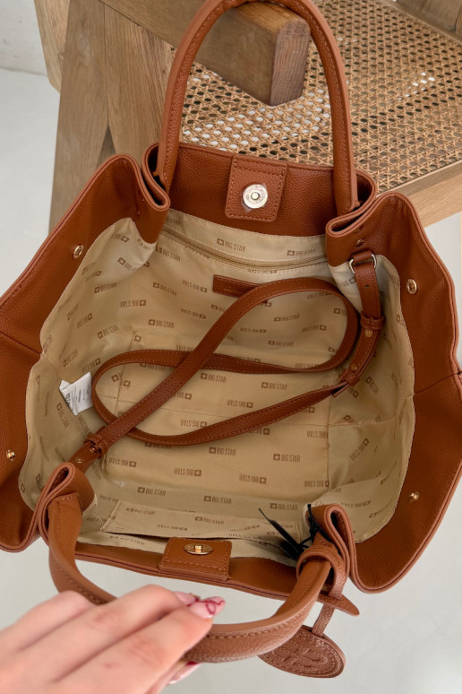 Moteriška rankinė Pirkėjas iš eko odos Big Star SS574004 rudos spalvos