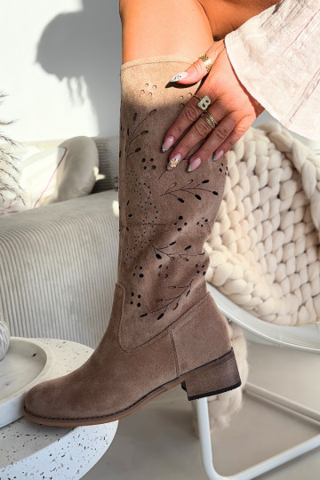 su aužūro elementais moteriški ilgaauliai batai Klocke smėlio spalvos Helinna