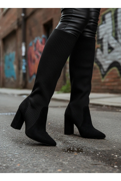 Juodi moteriški ilgaauliai batai su kulniukais Yserine