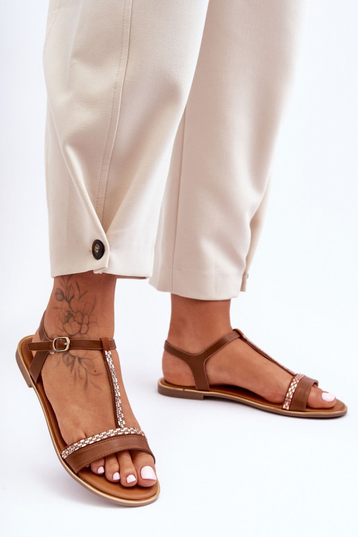 Moteriškos basutės su tviskančiomis akutėmis rudos spalvos Penna