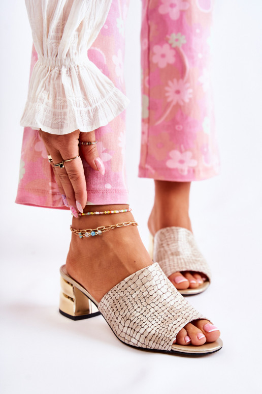 Odinės šlepetės Moteriškas Krokodilo raštas su kulniukais smėlio spalvos Perry