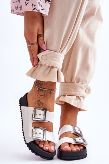 Moteriškas Šlepetės Sklandžiai ZAXY HH285159 baltos spalvos