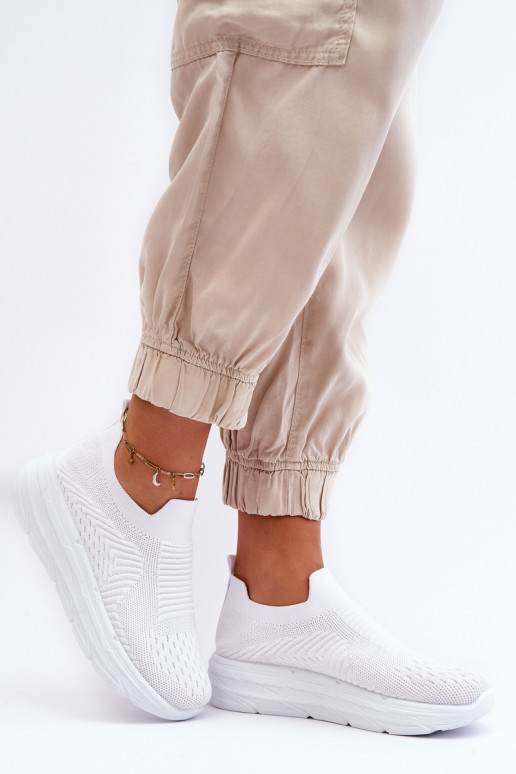 Moteriškas Įsispiriamo modelio sportiniai bateliai baltos spalvos Ferive