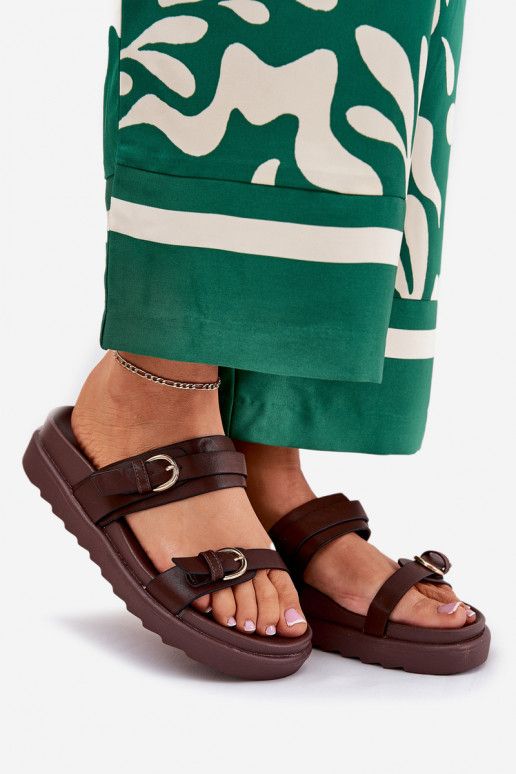 Moteriškos šlepetės su platforma Ze aukso spalvosmi su sagtimismi rudos spalvos INernone