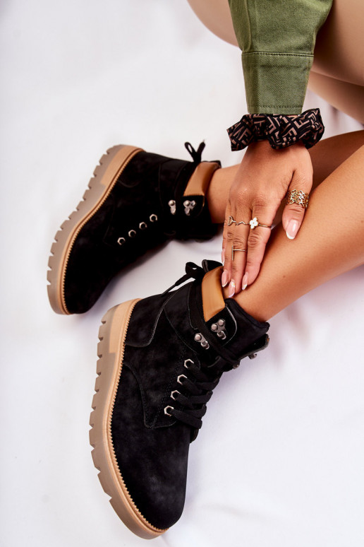 Oda Aulinukai su platforma juodos spalvos Ressa