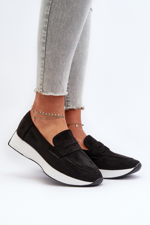 Moteriški mokasinai platformoje iš eko zomšosoĮe juodos spalvos Inesqua